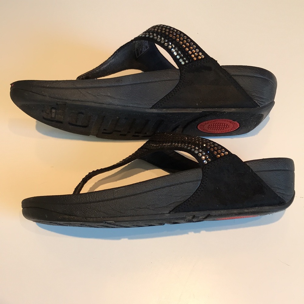 Fitflop black studded thong sandals size US 5 - Picture 6 of 9